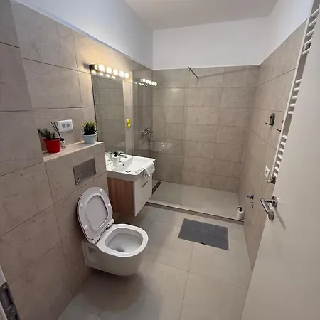 Apartment New 65 By *